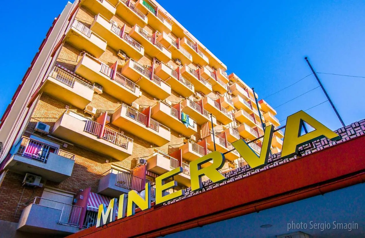 806 Minerva Apartamento - Vista al mar, la piscina y la montaña - Excelente wifi Benalmádena